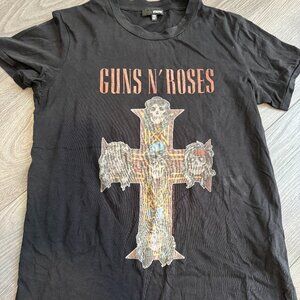 Guns N Roses - Band T-Shirt